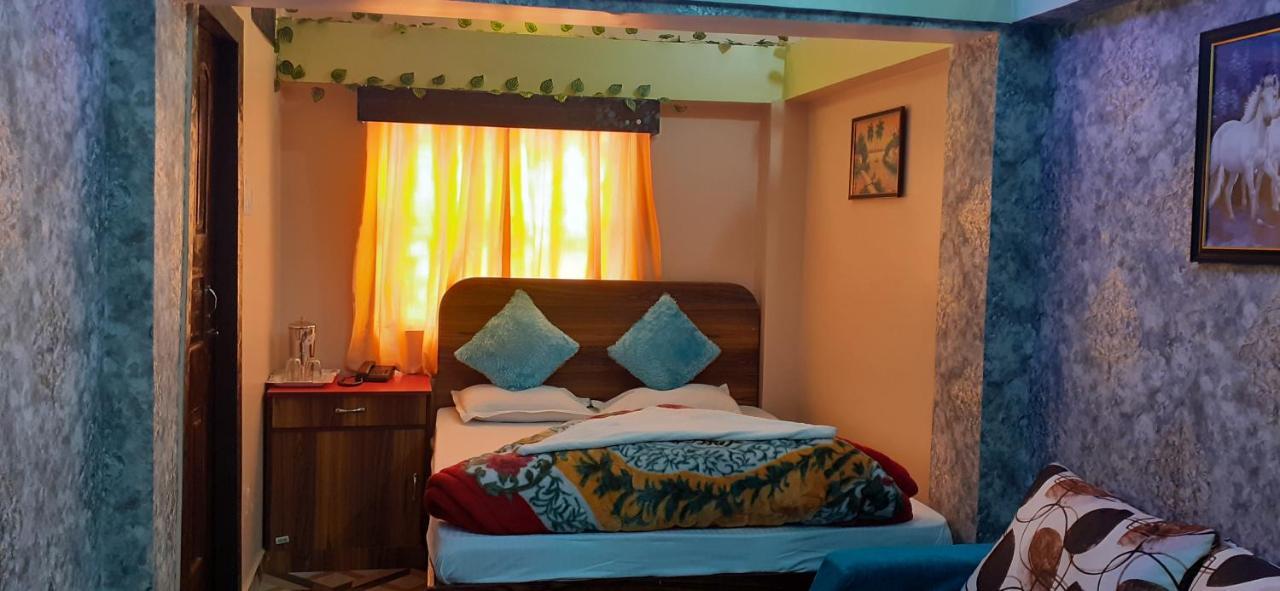 Hotel Dream Patna ปัฏนา ภายนอก รูปภาพ
